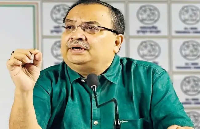 बंगाल विधानसभा में हंगामा, तृणमूल विधायक कुणाल घोष दिनभर के लिए निलंबित