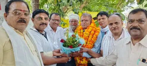 विद्या कान्त मिश्र उप्र पत्रकार कल्याण परिषद के जिला प्रवक्ता नियुक्त