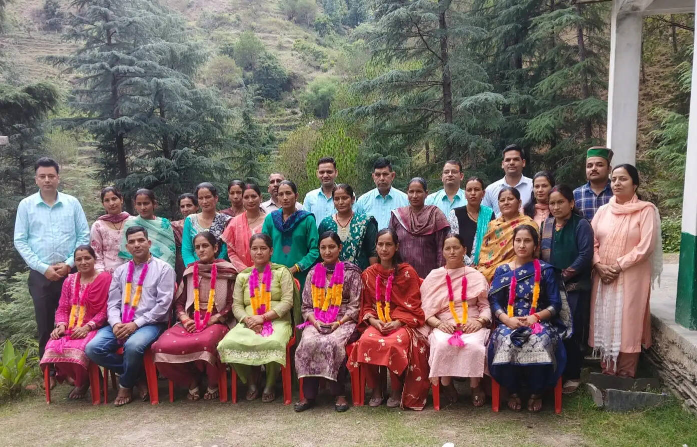 मैहणी में एसएमसी का गठन सपना बनी अध्यक्ष, दयावंती को उपाध्यक्ष की जिम्मेदारी