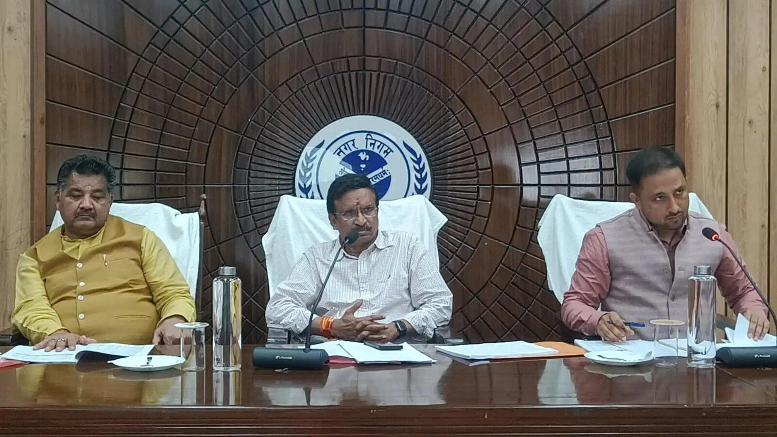 नगर निगम की 17वीं बोर्ड बैठक में 1878 करोड़ रुपये के बजट को मंजूरी