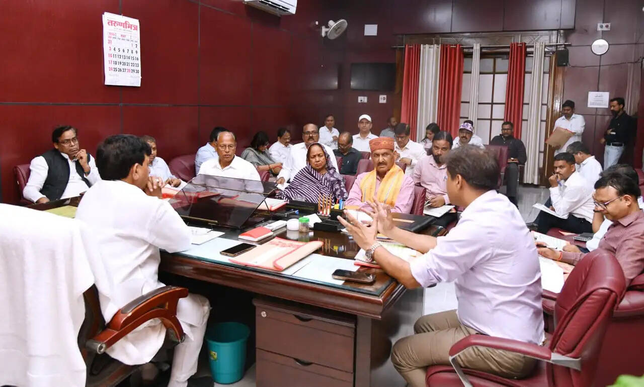युवाओं को आत्मनिर्भर और बनाए प्रतिस्पर्धी : मंत्री कपिल देव अग्रवाल