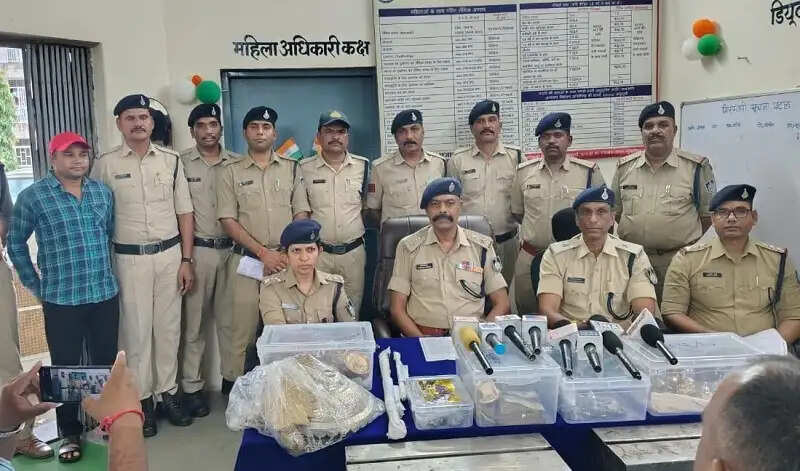मप्रः धार्मिक स्थलों में चोरी की घटनाओं का खुलासा, प्रतिमाएं, आभूषण एवं अन्य सामग्री जब्त