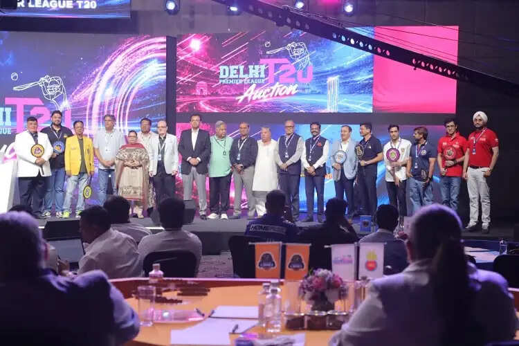 दिल्ली प्रीमियर लीग सीजन-3 की नीलामी संपन्न, तेजस्वी दहिया बने सबसे महंगे खिलाड़ी
