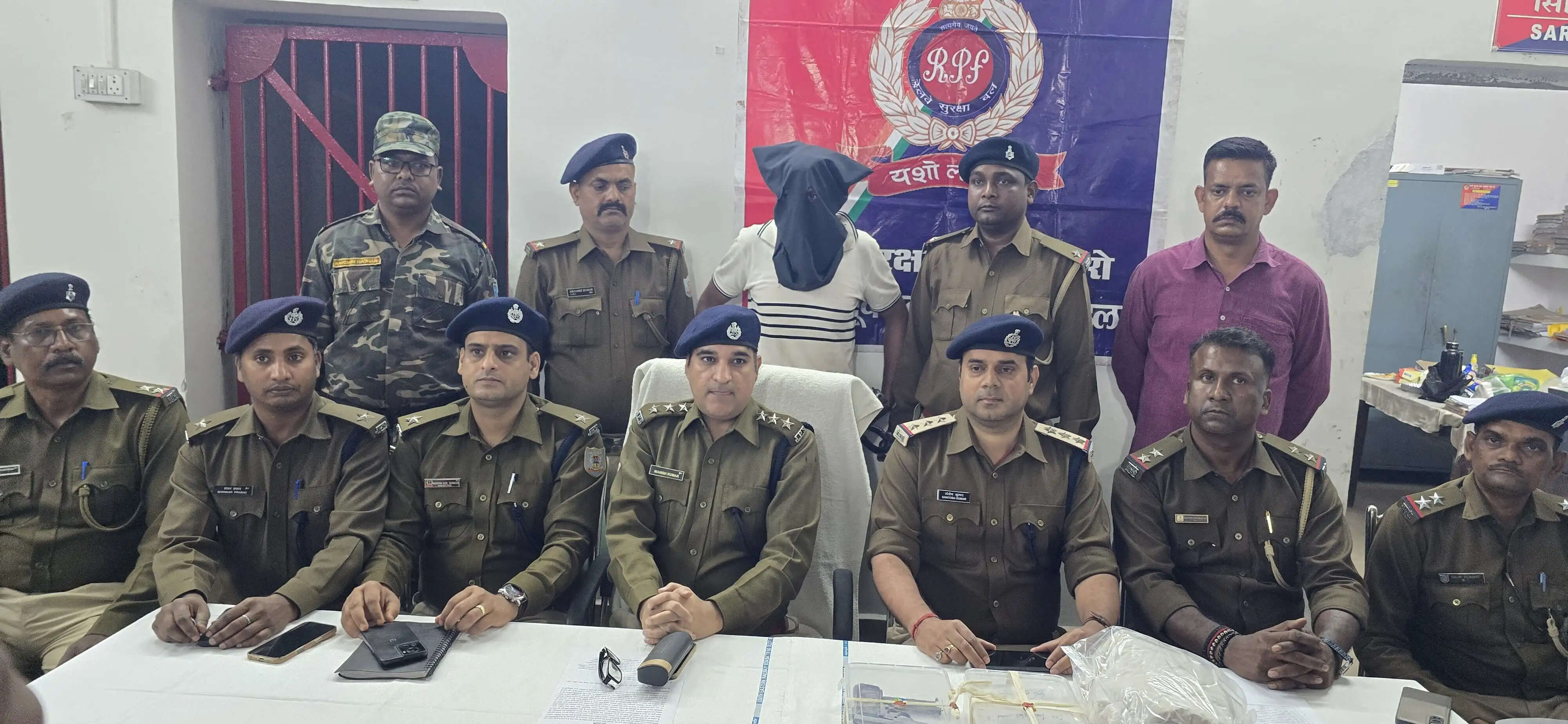 रेलवे स्टेशन गोलीकांड का खुलासा, मुख्य आरोपित गिरफ्तार