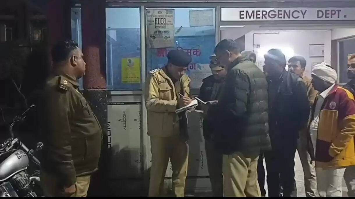 बाइक सवारों को हुड़दंग मचाने से रोका तो दबंगों ने पिता की तेरहवीं के दिन ही बेटे को उतारा मौत के घाट