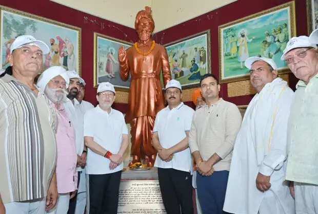 सोनीपत: हैरिटेज वॉक हमारी संस्कृति और इतिहास से जुड़ने का माध्यम: डॉ. अरविंद शर्मा