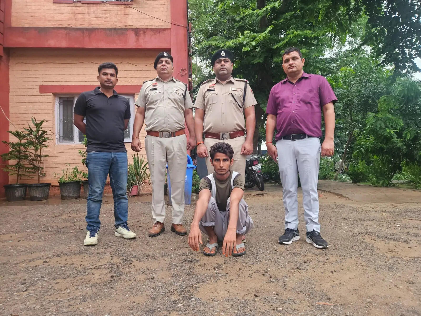 नूंह पुलिस ने 25 हजार का इनामी एटीएम कटर बदमाश किया गिरफ्तार