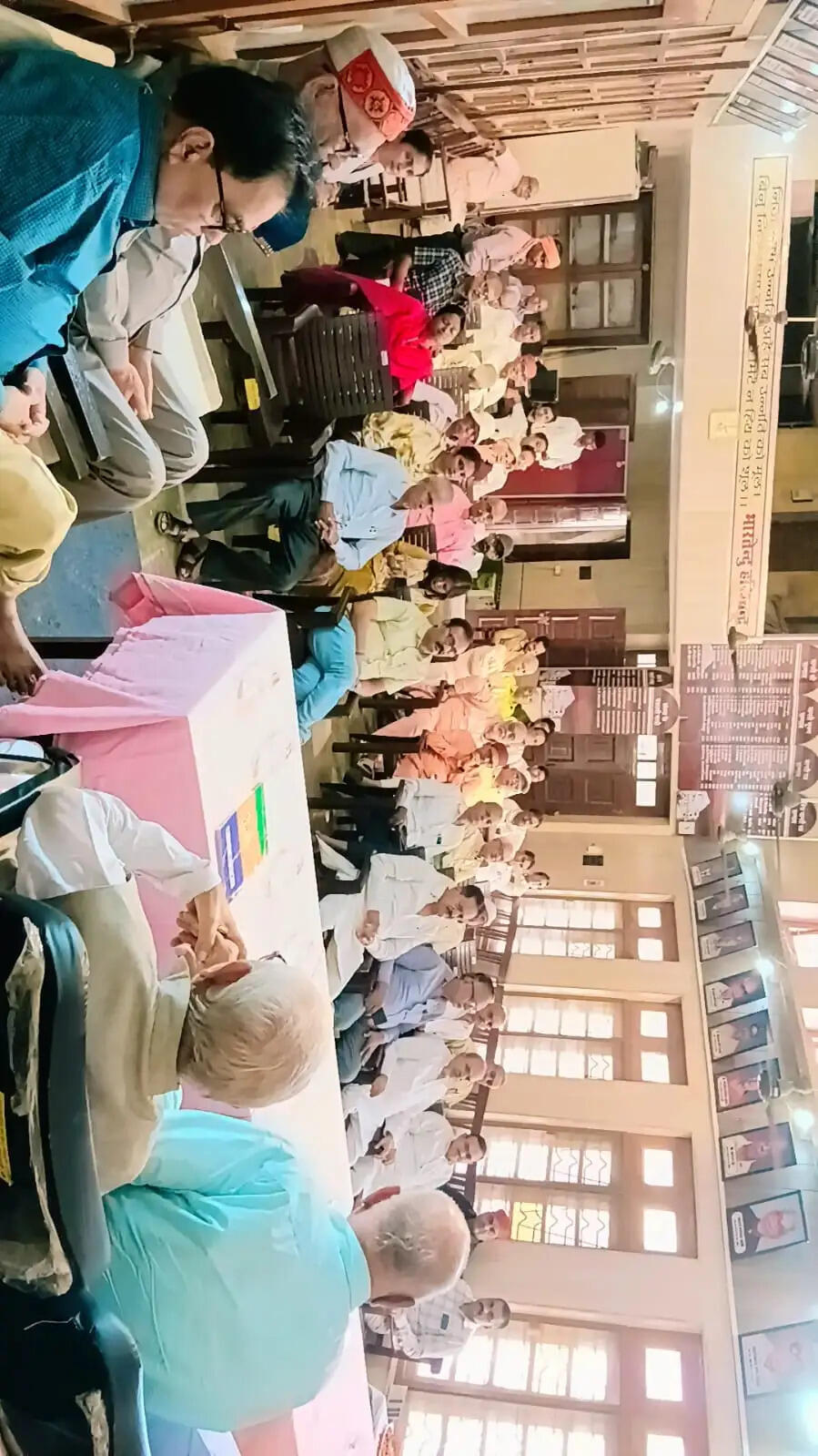देवरिया : नागरी प्रचारिणी सभा में मनाई गई पं. सच्चिदानन्द नाथ त्रिपाठी की जयंती, पुस्तक का लोकार्पण
