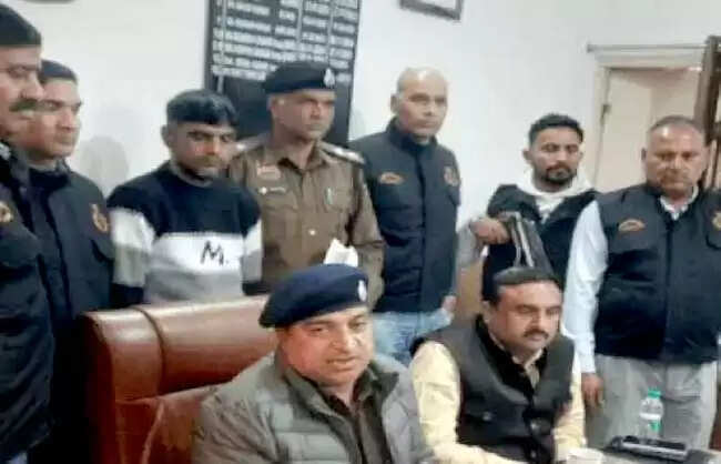 रेवाड़ीः बैटरी चोर गिरोह का सरगना नूंह से गिरफ्तार