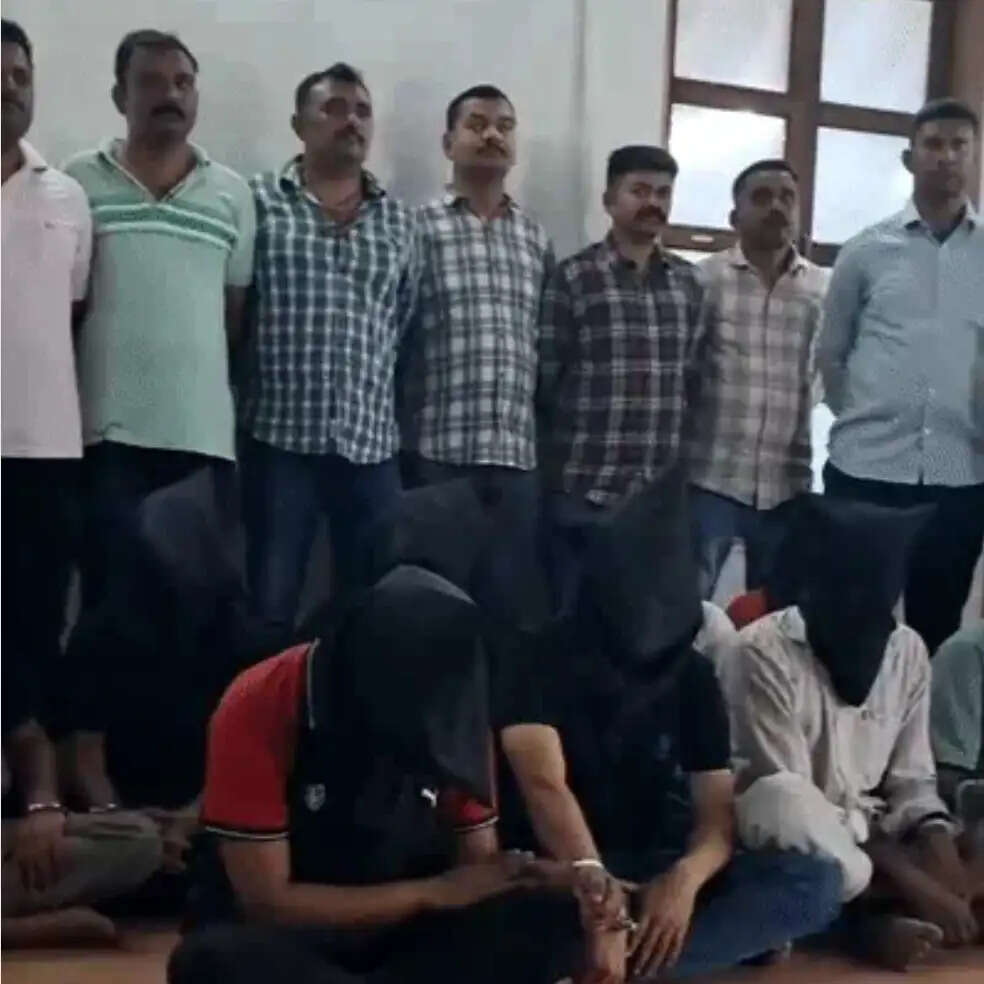 राजकोट गोल्ड लूट-मर्डर केस: 1.52 करोड़ की रिकवरी के बाद पंचनामा करने गई पुलिस पर मुख्य शूटर ने की फायरिंग, जवाबी कार्रवाई में घायल