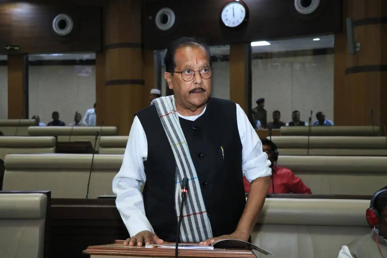 डीएमएफटी फंड में बिचौलियागिरी पर होगी कडी कार्रवाई : मंत्री