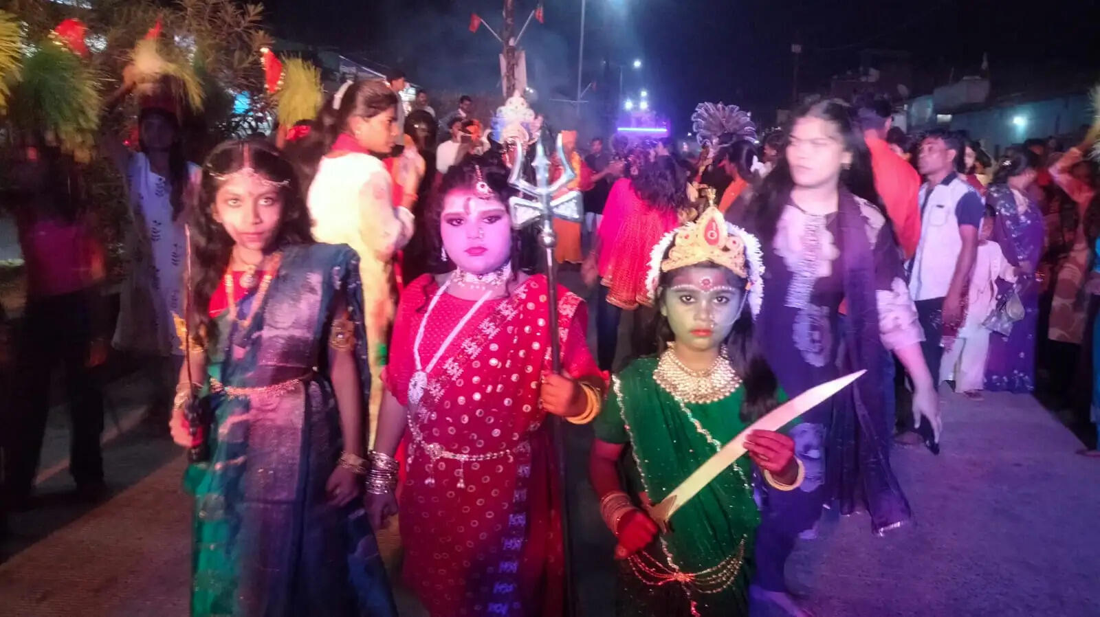 अनूपपुर: नवरात्र के नौंवे दिन काली नृत्य के साथ हुआ जवारा विसर्जन,भक्ति में झूमते रहें श्रद्धालु