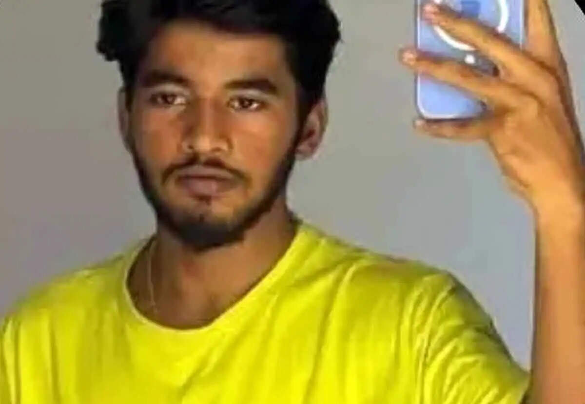 बालोद जिले में&nbsp;उप सरपंच के भतीजे की चाकू मारकर हत्या,&nbsp;जांच&nbsp;में&nbsp;जुटी&nbsp;पुलिस