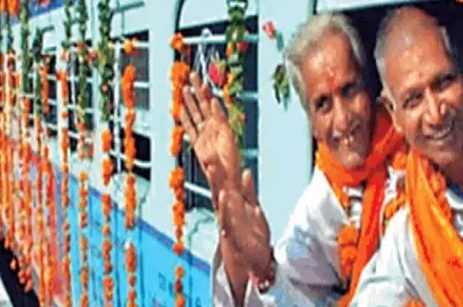 खंडवाः मुख्यमंत्री तीर्थदर्शन योजना के तहत जिले के वृद्धजन आज अयोध्या के लिए होंगे रवाना