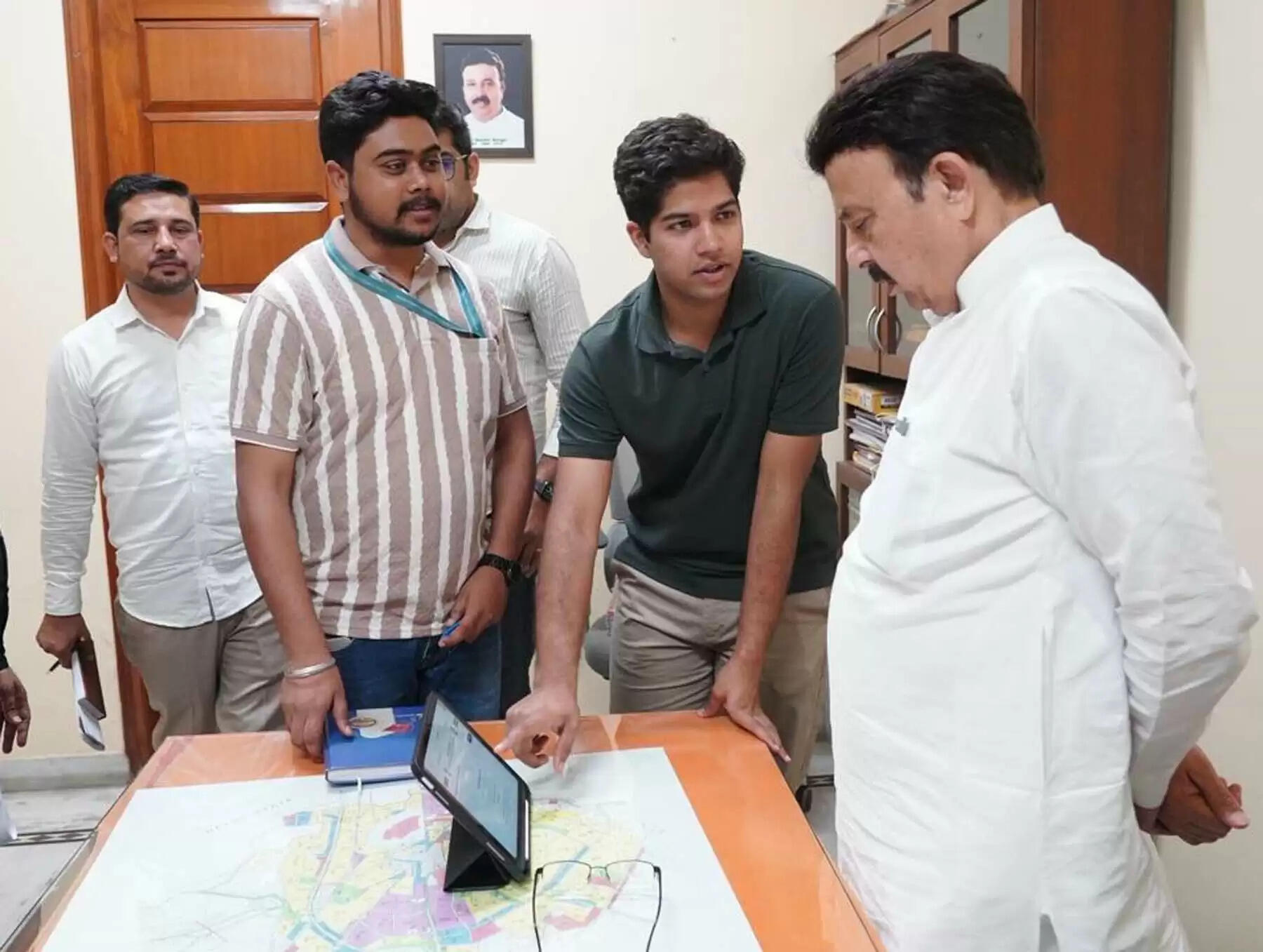 गुरुग्राम:&nbsp;सही आंकड़े विकास की आधारशिला, स्व-गणना में भागीदारी सुनिश्चित करें: राव नरबीर सिंह