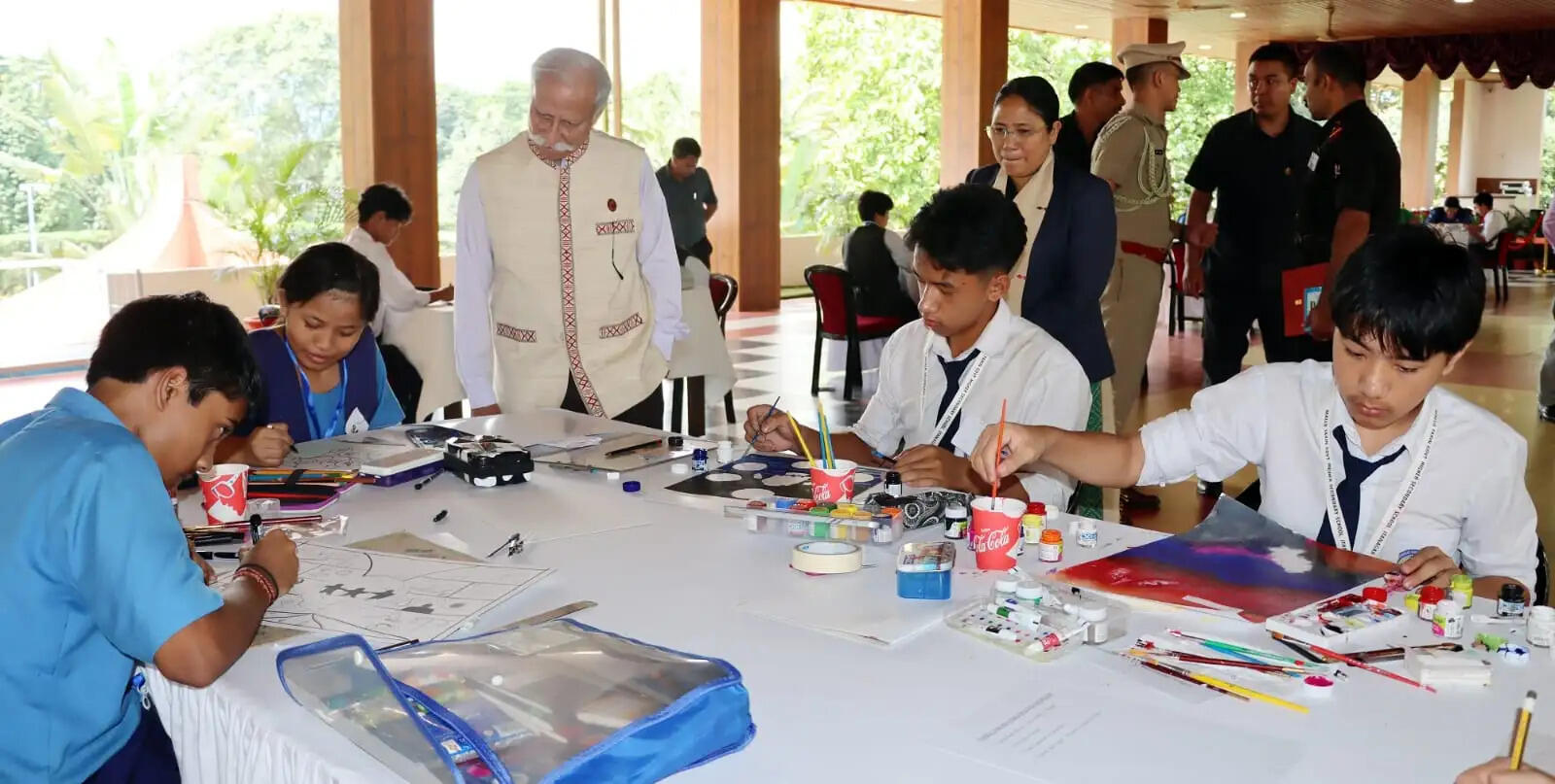 लोक भवन में 'नशा मुक्त भारत अभियान' के तहत भाषण और पेंटिंग प्रतियोगिताएं आयोजित