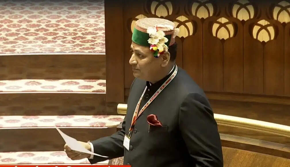 राज्य सभा सांसद अनुराग शर्मा ने ली सांसद पद की शपथ