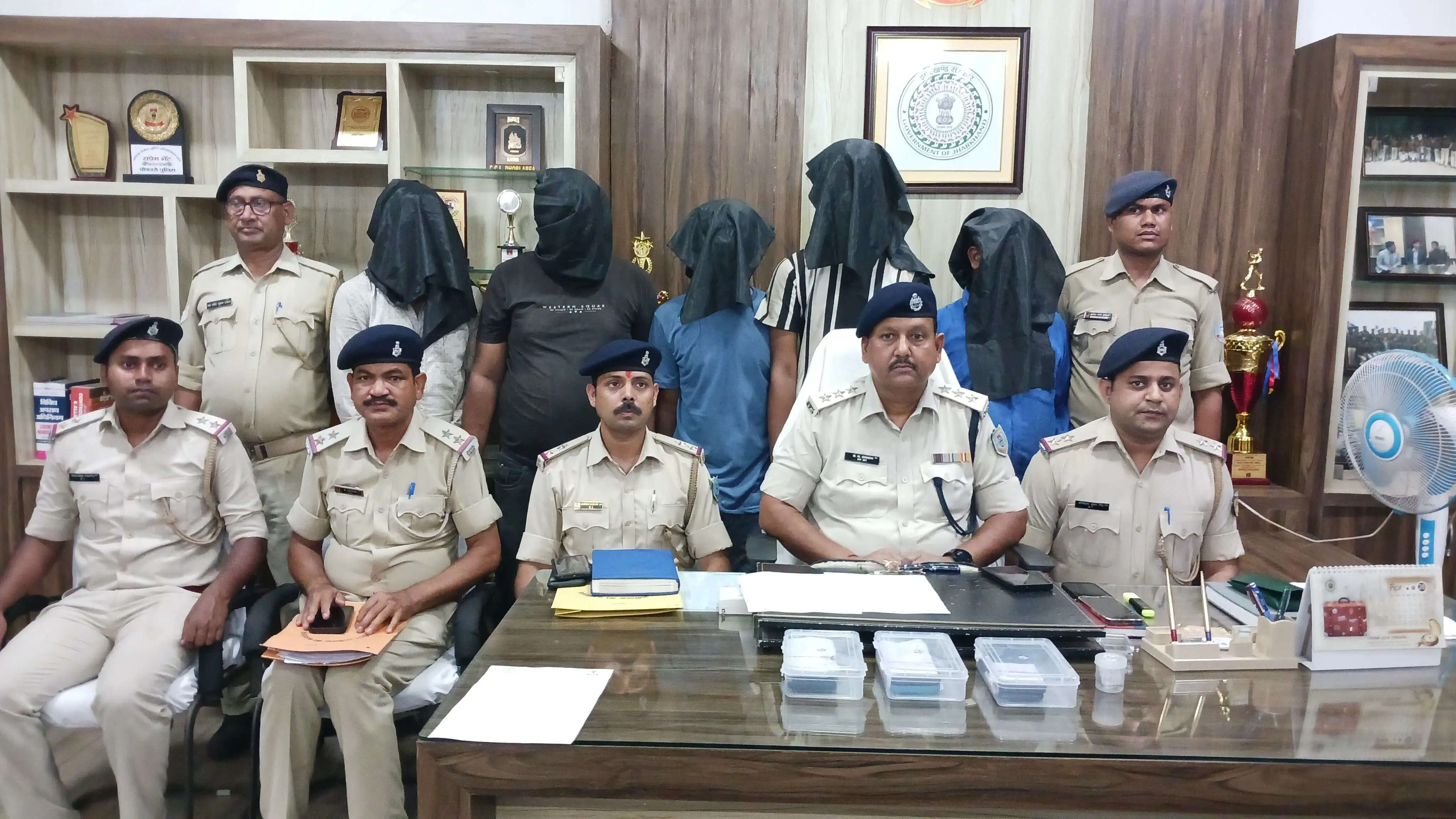 हत्या मामले में पांच गिरफ्तार, 40 हजार रुपये की सुपारी देकर करायी गयी थी हत्या