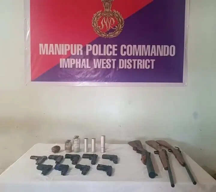 इंफाल पश्चिम में नौ 9 एमएम पिस्तौल समेत हथियार और ग्रेनेड बरामद