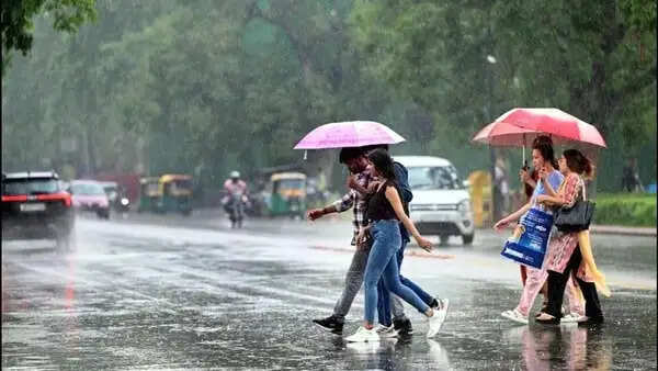 उत्तर-पश्चिम, पूर्वोत्तर भारत में भारी बारिश की चेतावनी