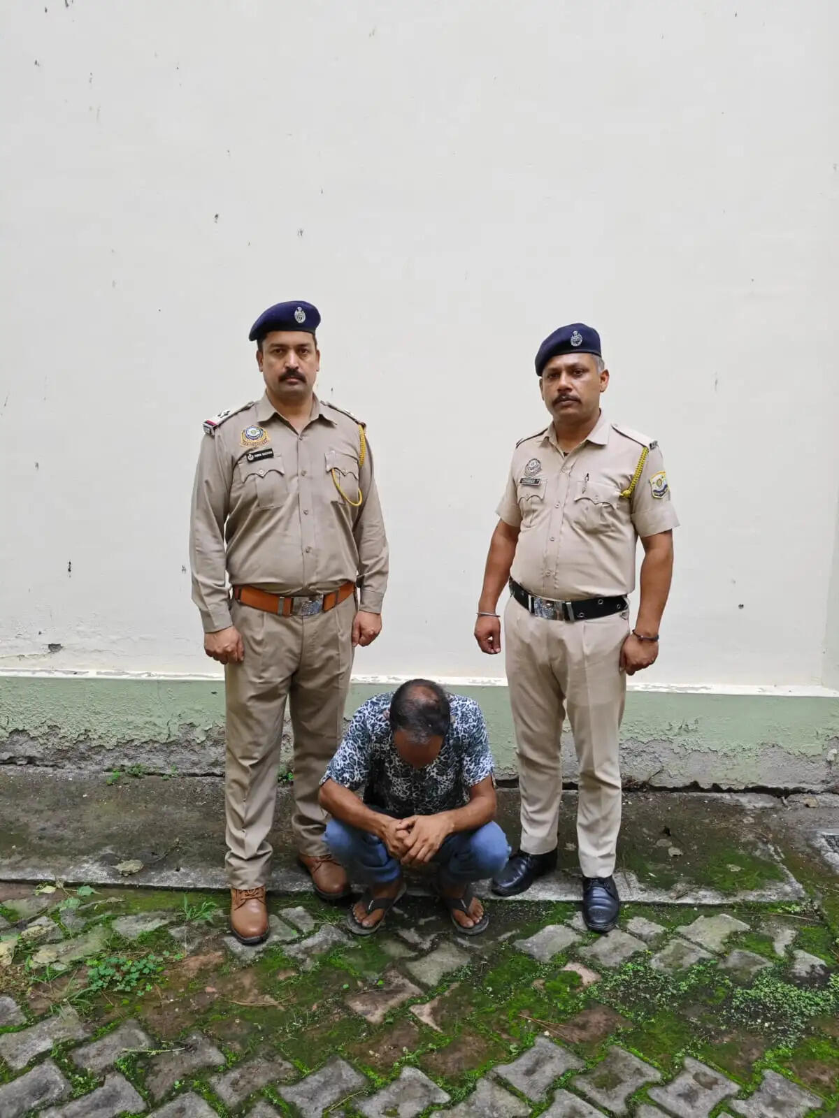 104 ग्राम चरस सहित एक आरोपी गिरफ्तार