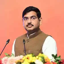 (लीड) कांग्रेस विधायक बरैया के विवादित बयान पर भाजपा हुई आक्रामक, मुख्यमंत्री ने कहा- राहुल गांधी ऐसे विधायक को पार्टी से बाहर करें