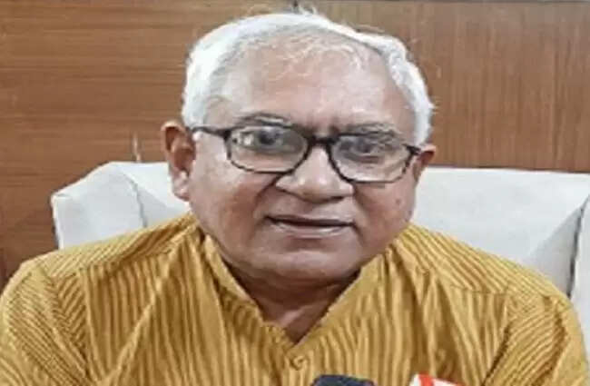 नारनाैल: बीपीएल परिवारों के पुराने बिजली बिल होंगे माफ: ओमप्रकाश यादव