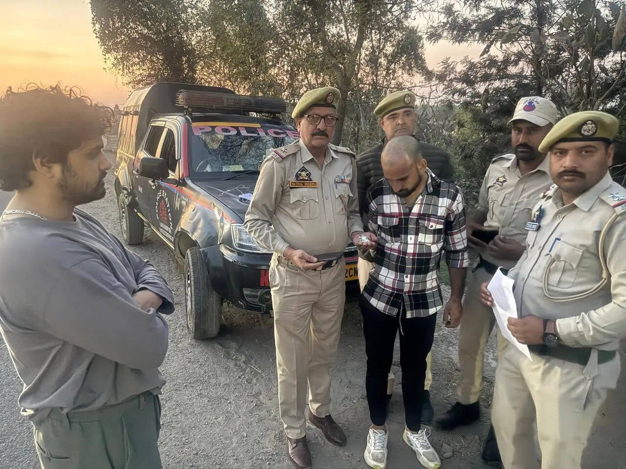 चिट्टे के साथ नशा तस्कर गिरफ्तार