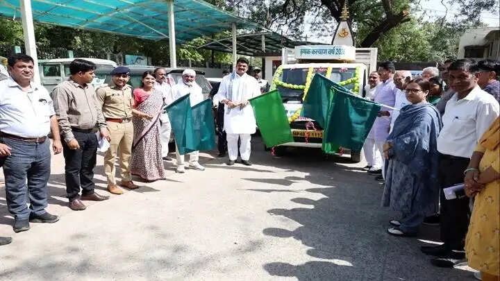 जिला विकास सलाहकार समिति जिले के विकास के लिए अभिनव पहलः गोविंद सिंह राजपूत