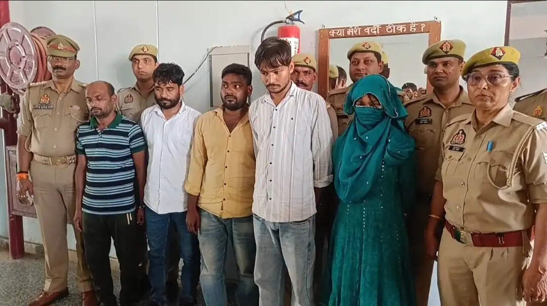 बुलंदशहर: संपत्ति विवाद में दरोगा ने अपने भाई को फंसाने की रची साजिश, मुकदमा दर्ज