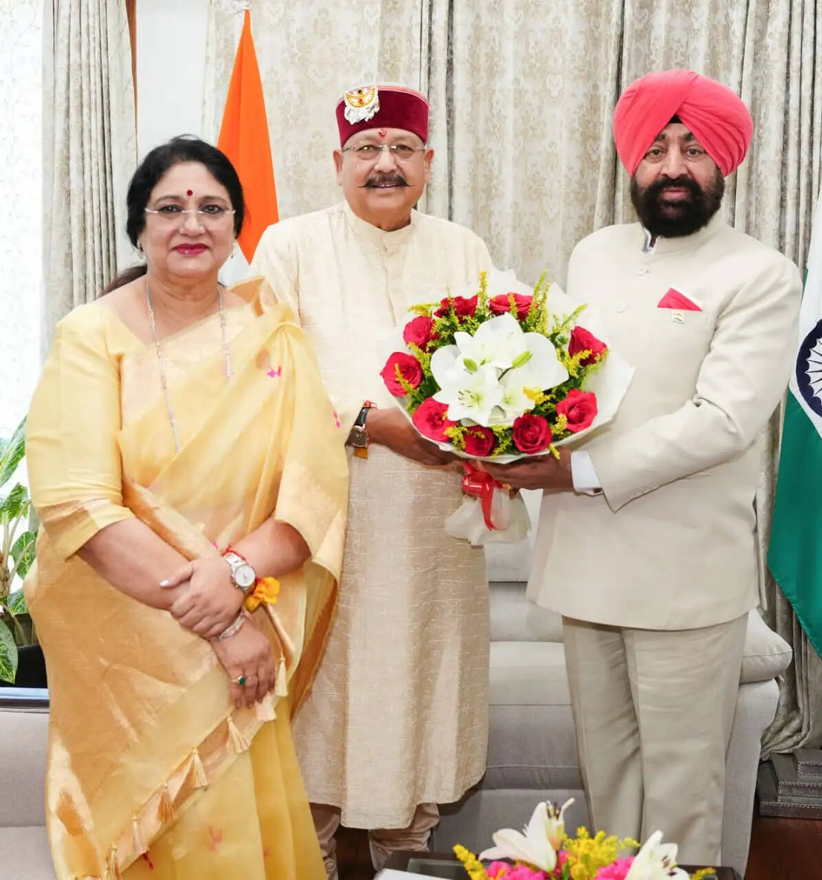 राज्यपाल से प्रतिनिधिमंडलों ने की भेंट, कार्यकाल के दौरान मिले सहयोग के लिए जताया आभार