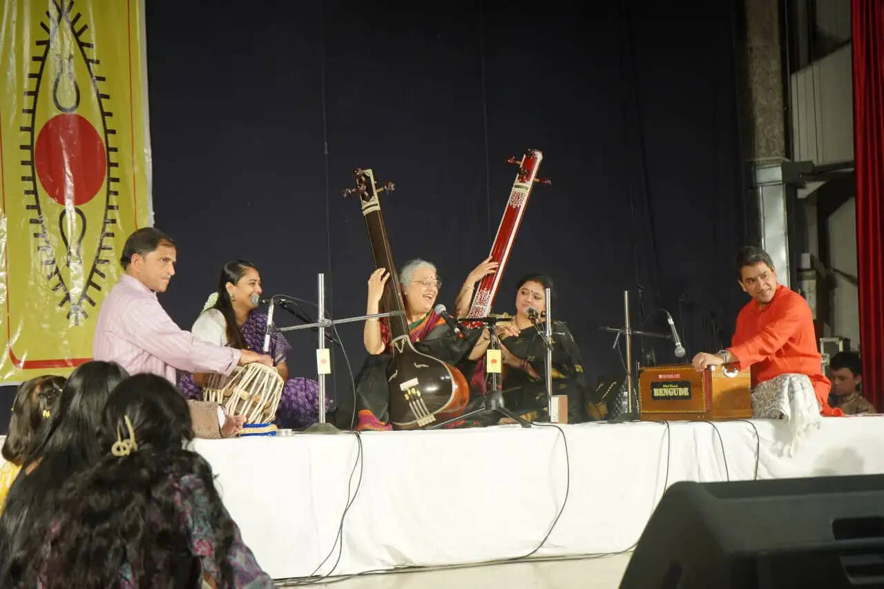 आईआईटी खड़गपुर में 11वें अंतरराष्ट्रीय स्पिक मैके सम्मेलन का भव्य समापन