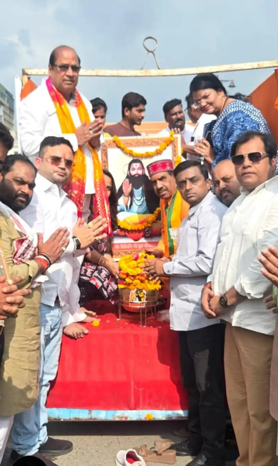 संत रविदास जी महाराज की रज कलश यात्रा पहुंची कानपुर, भव्य स्वागत