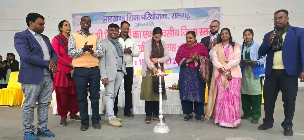 पीएम श्री विद्यालयों का जिला स्तरीय सम्मेलन का आयोजन