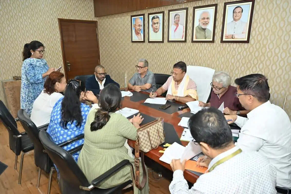 औद्योगिकीकरण को गति देने और एक्ट ईस्ट नीति को आगे बढ़ाने का संकल्प : बिमल बोरा