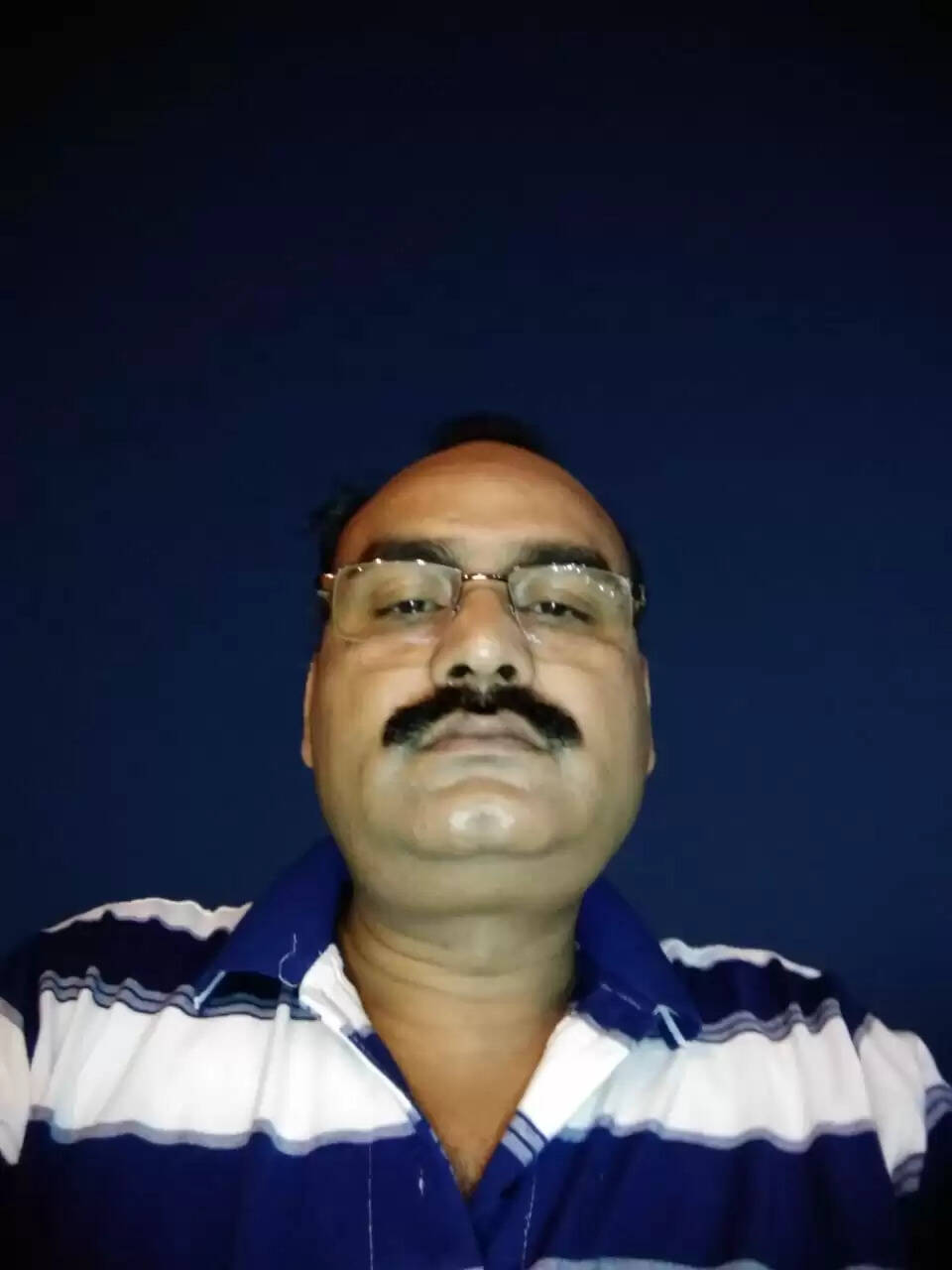 देवरिया : अज्ञात लोगों ने धारदार हथियार से प्रबंधक को मौत के घाट उतारा