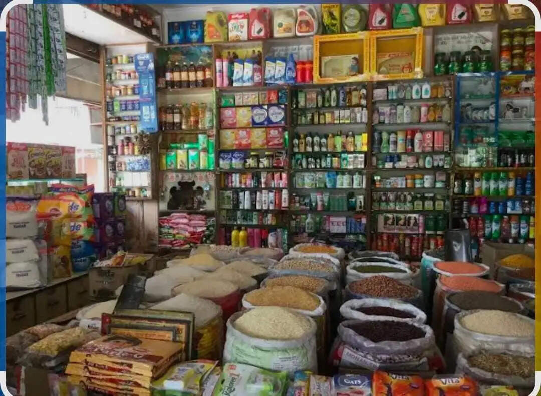 औरैया : चीनी के बढ़ते दामों से आम जनता परेशान, प्रशासन से निगरानी की मांग