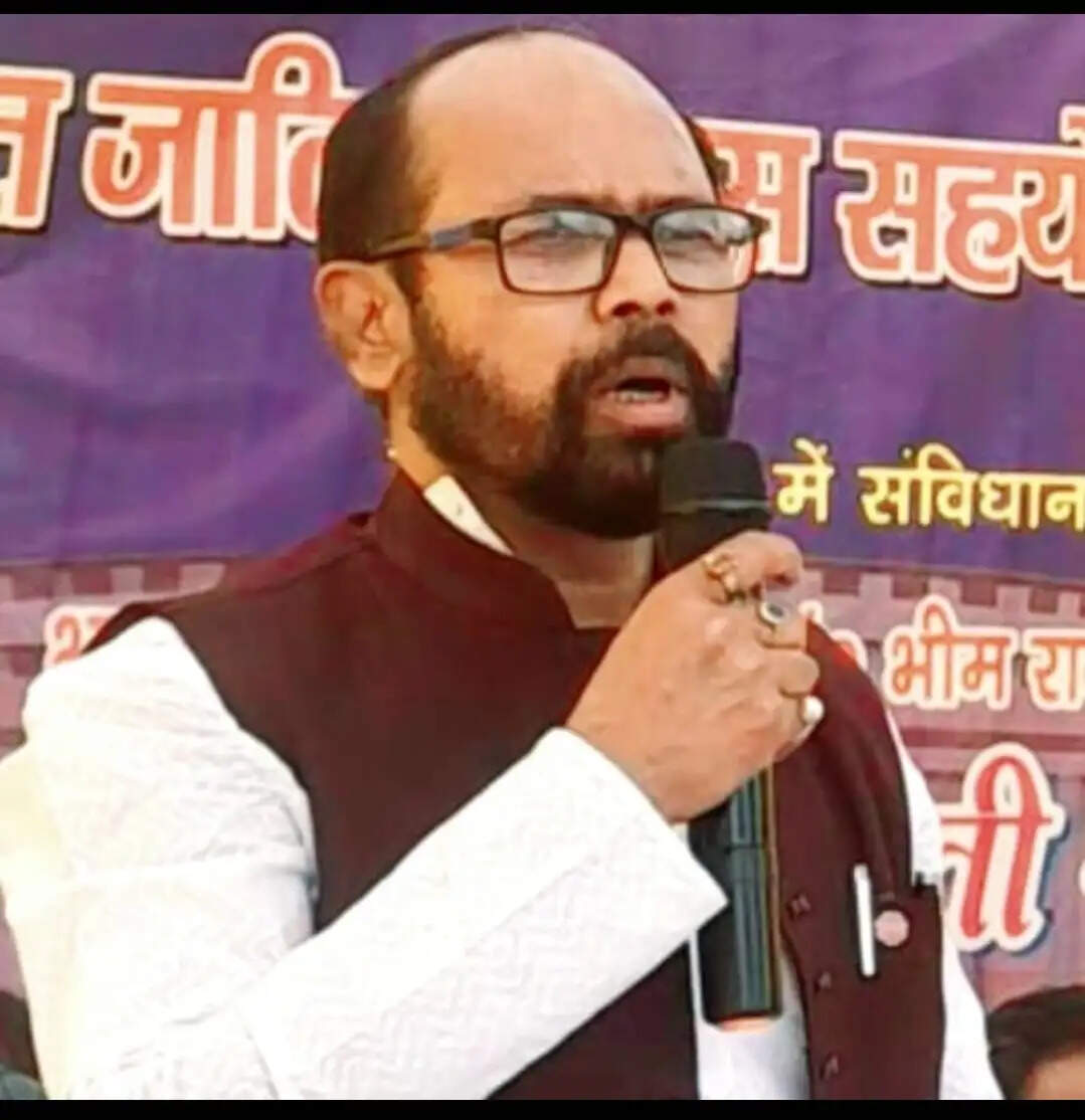 नायक ने की नाथवानी के नामांकन रद्द करने की मांग