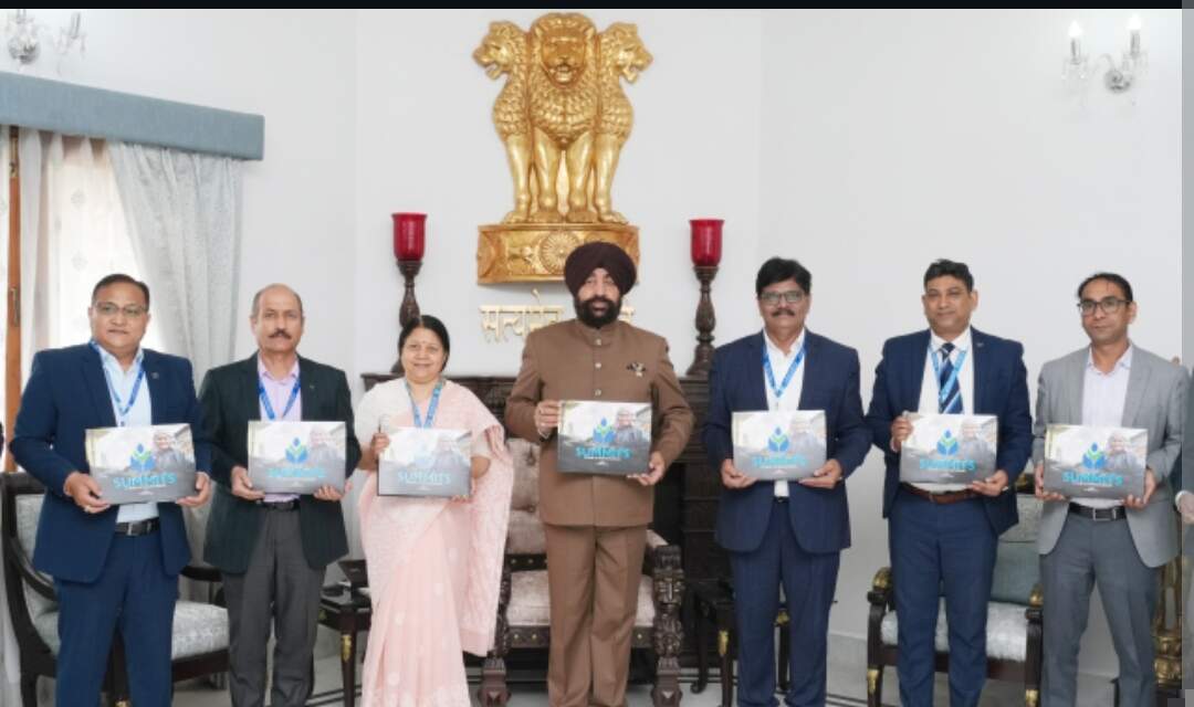 राज्यपाल ने उत्तराखंड ग्रामीण बैंक की कॉफी टेबल बुक का किया विमोचन