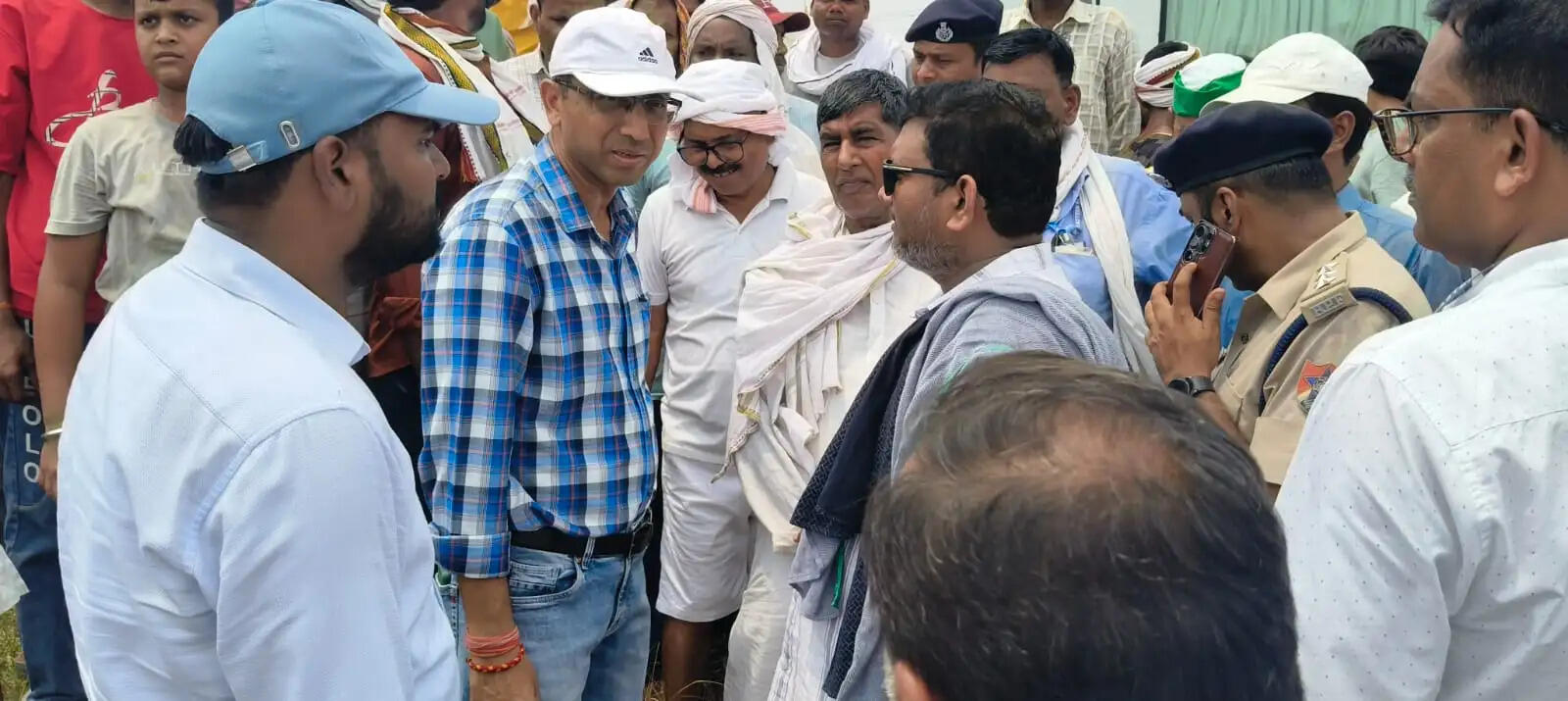 पूरनपुर में अंडरपास निर्माण की मांग, डीआरएम वाराणसी ने किया स्थलीय निरीक्षण