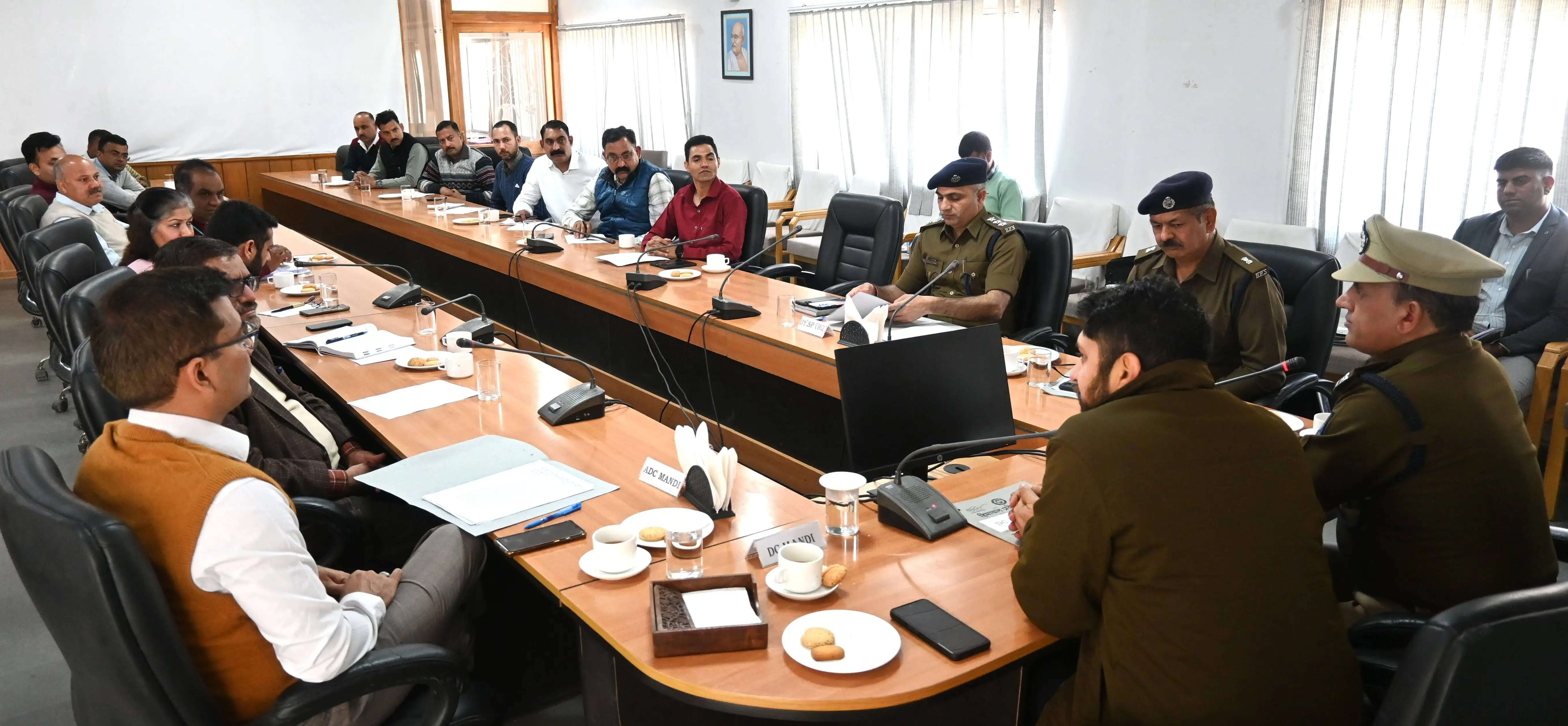 नशे की रोकथाम को जागरूकता और कड़ी कार्रवाई के साथ चलेगा समन्वित अभियान: अपूर्व देवगन