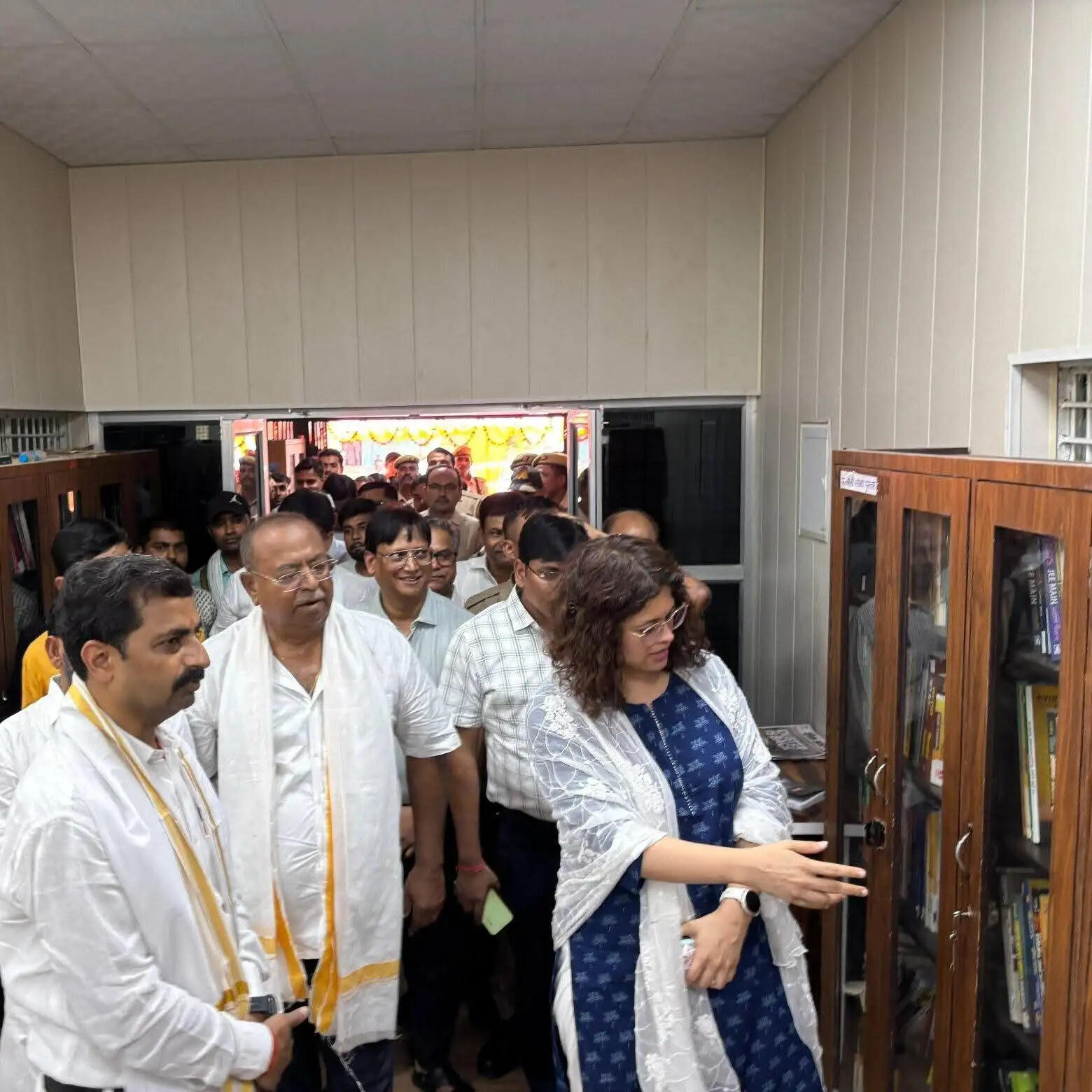 महोबा : स्मार्ट लाइब्रेरी का शुभारंभ, छात्र छात्राओं को मिलेगी तकनीक से युक्त अध्ययन सामग्री