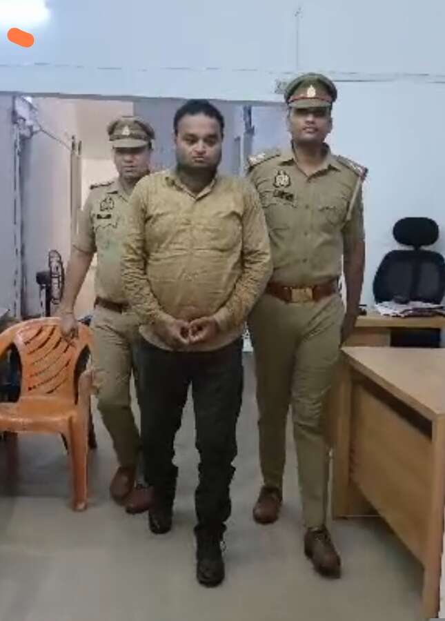 11 साल से फरार 50 हजार का इनामी गैंगस्टर गुरुग्राम से गिरफ्तार