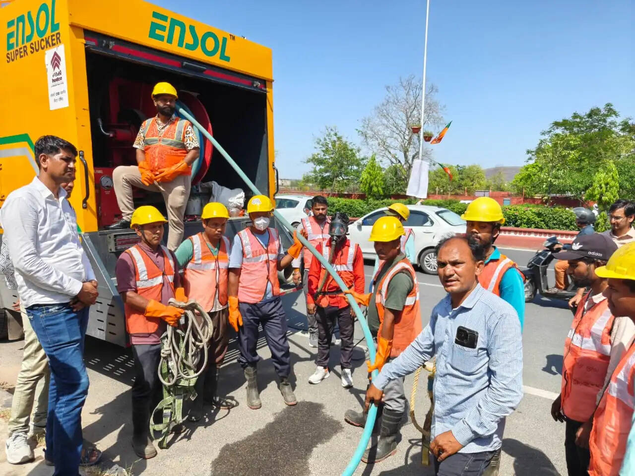 सीवर सफाई कार्मिकों की सुरक्षा को लेकर नगर निगम की विशेष पहल