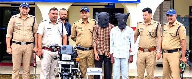40 रुपये का पेट्रोल भरवाया, 9,500 लूटे, पुलिस ने दबोचे