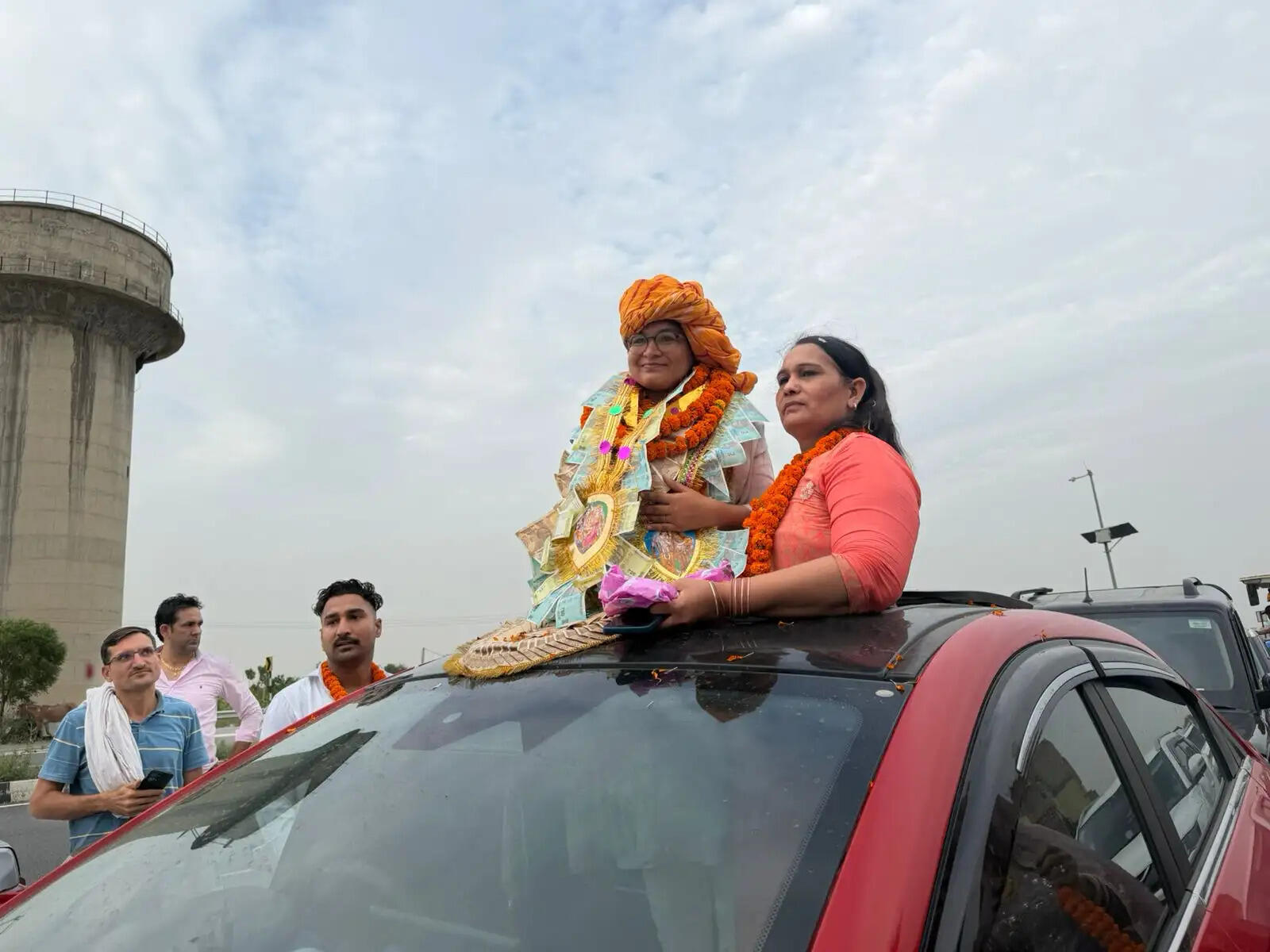 जींद : पौली की बेटी प्रियंका मलिक बनी बिहार में अधिकारी