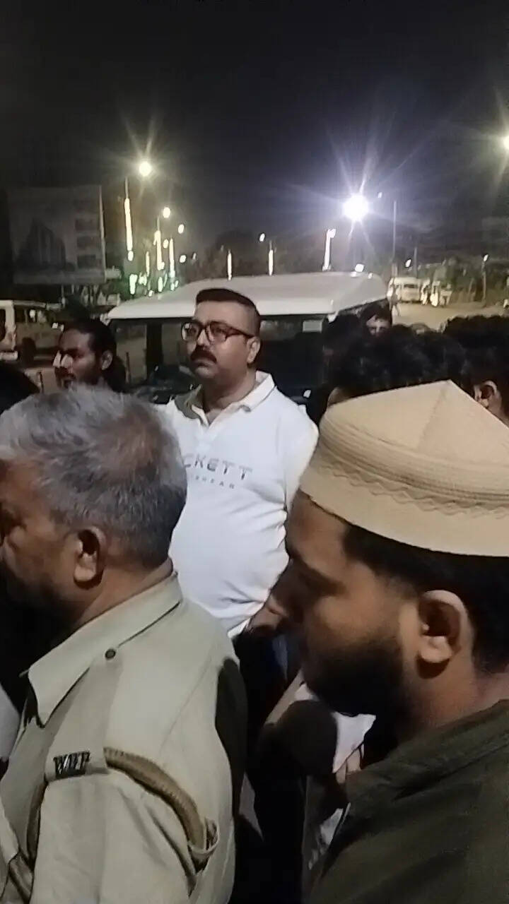 आसनसोल थाने में देर रात चला हाई वोल्टेज ड्रामा