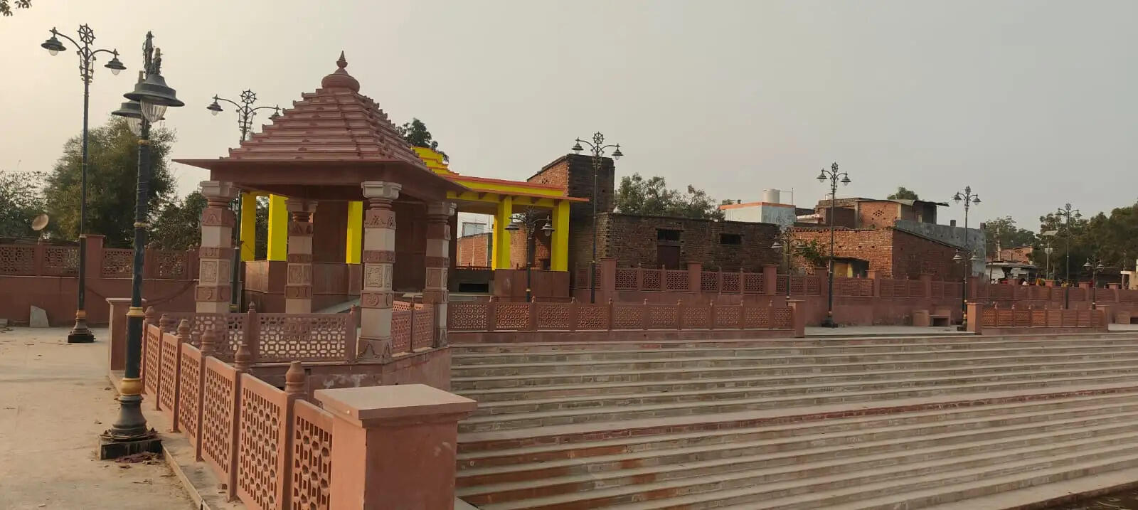 तीर्थयात्रियों के लिए 14 कोसी परिक्रमा मार्ग पर बढ़ेंगी सुविधाएं