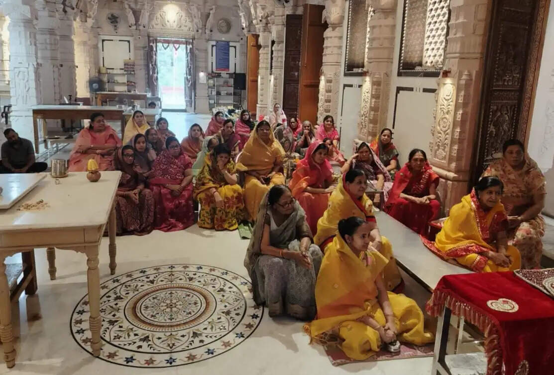 रामगढ़ जिलालय में हुआ मुनि सुयश सागरजी का मंगल प्रवेश
