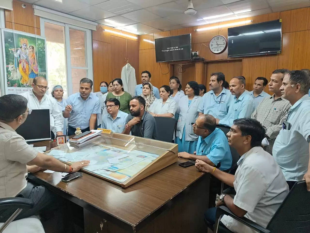 ऑनलाइन दवा मंगवाने व मैनेज करने का आदेश स्थगित